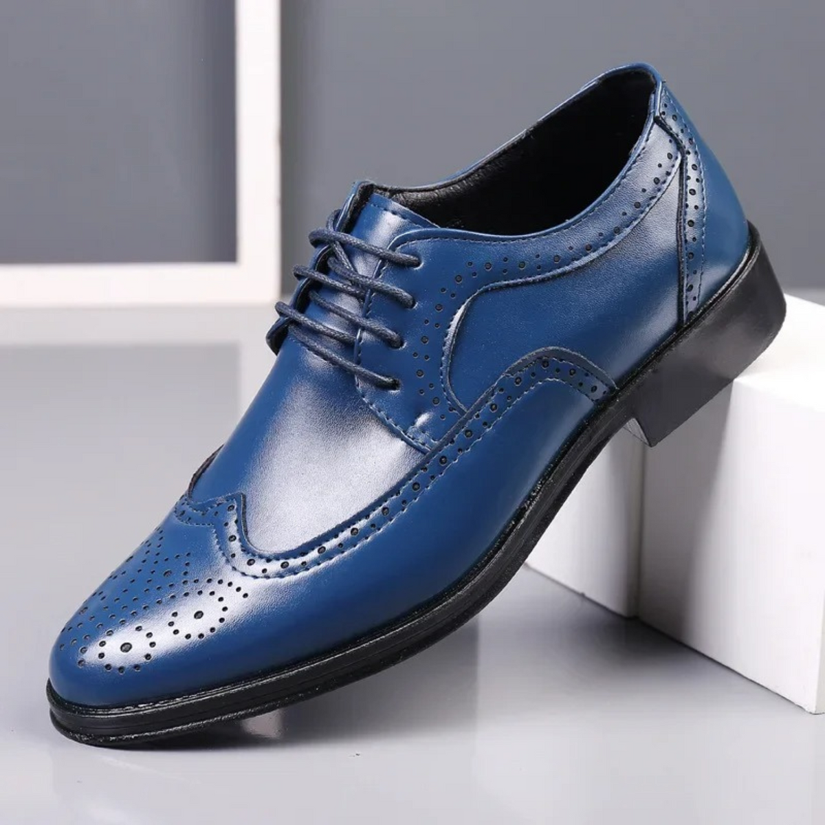 Men's Oxford Dress Shoes | Brogue Detail | Spring - Blue