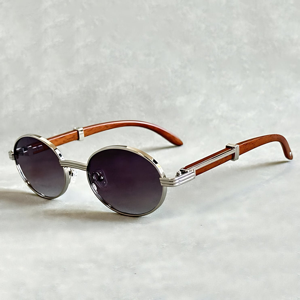 Men's Round Gold Frame Sunglasses - UV400 Protection