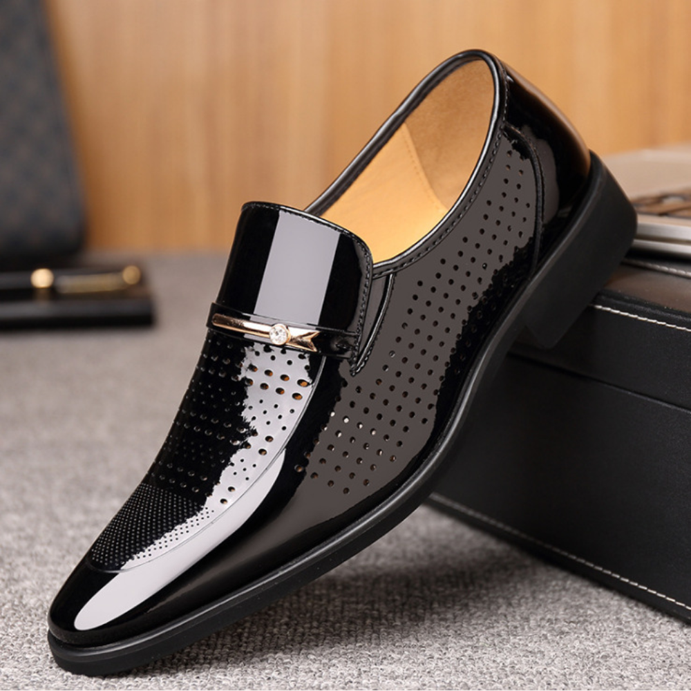 Men's Slip-On Shoes | | Perforated | Autumn - Black Brogue