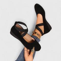 Women's Cross Strap Ballet Flats - Lightweight Summer Comfort - Black