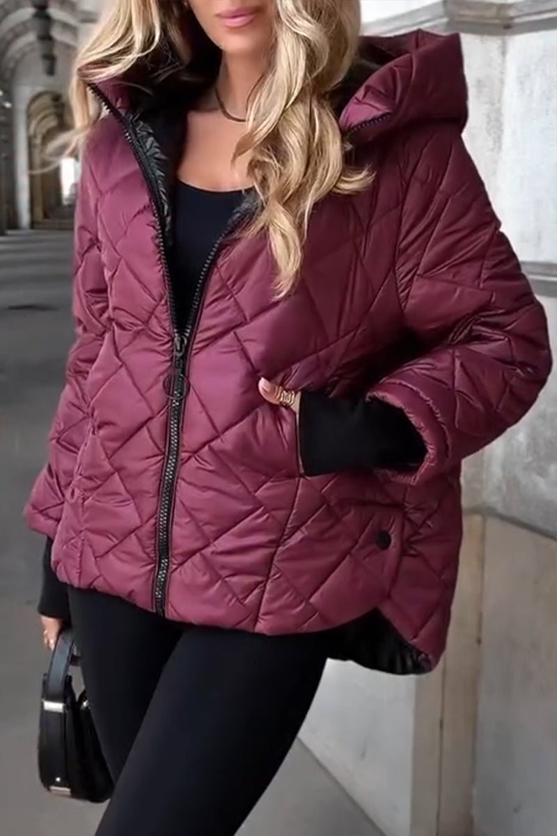Women's Diamond Quilted Hooded Puffer Jacket - Oversized Winter Coat
