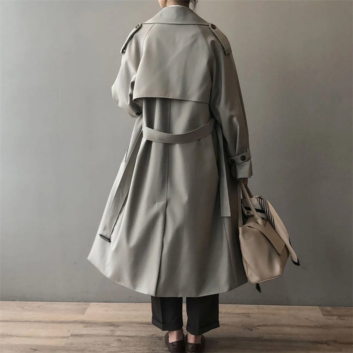 Women's Double-Breasted Water-Repellent Trench Coat - Classic Long