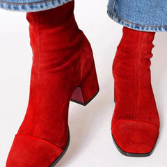Women's Elegant Boots - Timeless Silhouette | Autumn - Red