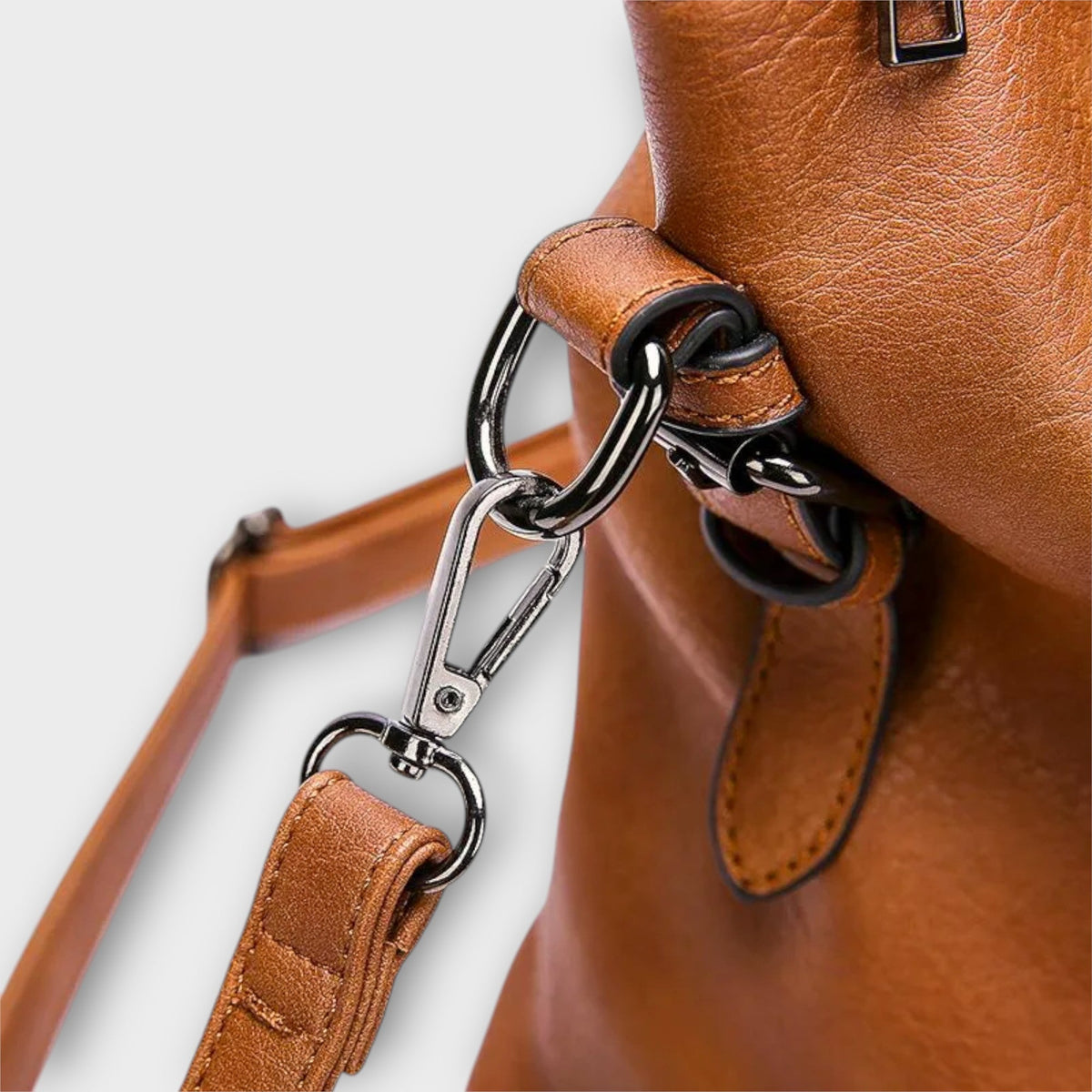 Women's Elegant Shoulder Bag - Structured Flap Design
