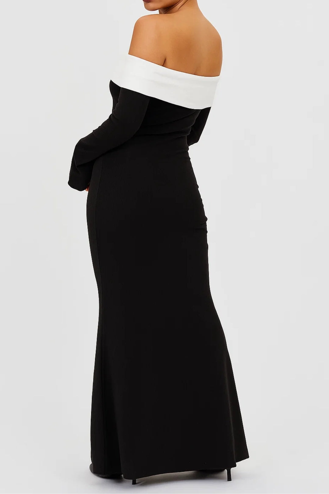 Women's Evening Gown | Off-Shoulder | Long | Winter