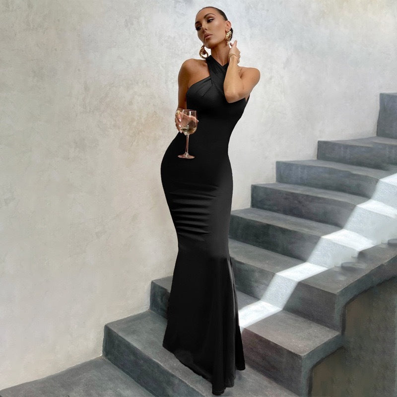 Women's Fishtail Dress with Open Back and Fitted Cut | Summer - Black