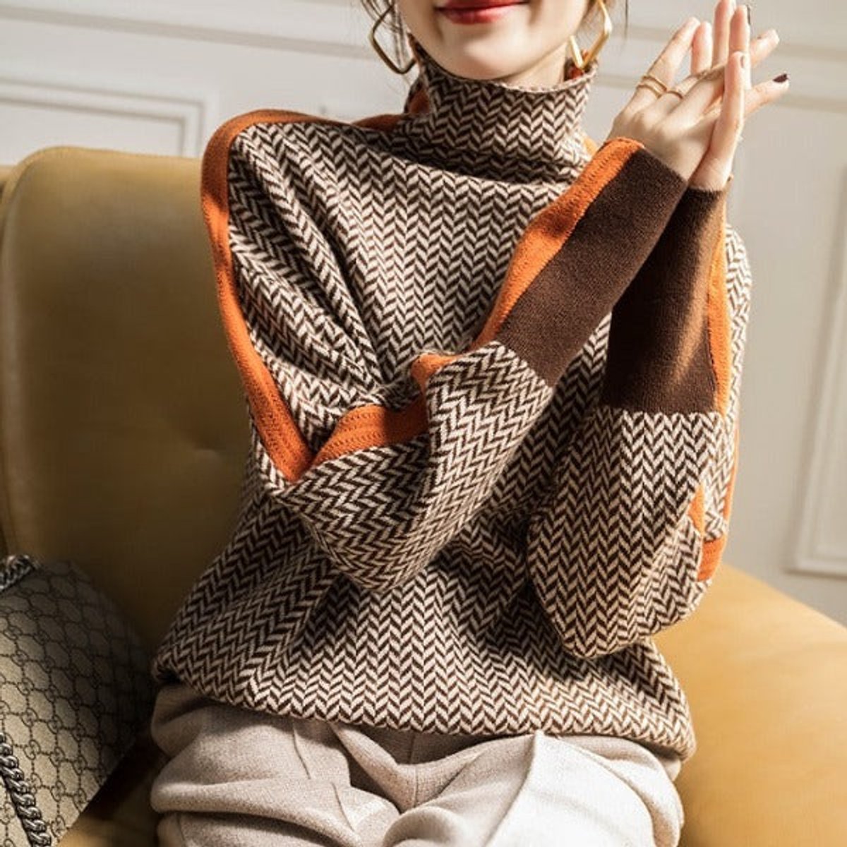 Women's Herringbone Oversized Turtleneck Sweater - Contrast Trim