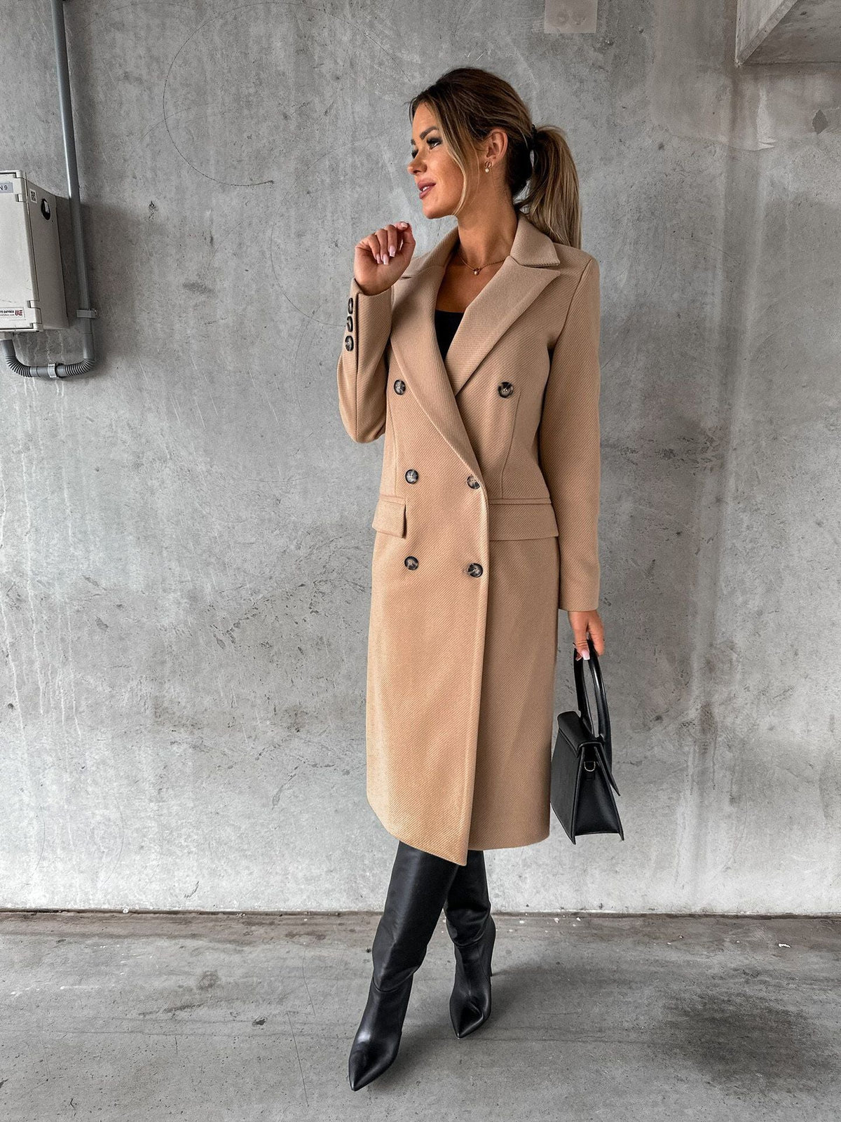Women's Jacket | Tailored | Button-Front | Winter