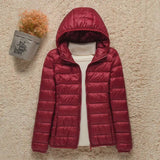 Women's Lightweight Hooded Quilted Jacket - Packable Puffer | Winter - Burgundy