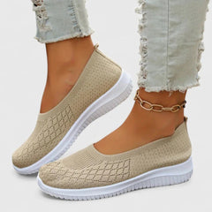 Women's Lightweight Knit Slip-On Flats - Casual Summer Style - Apricot