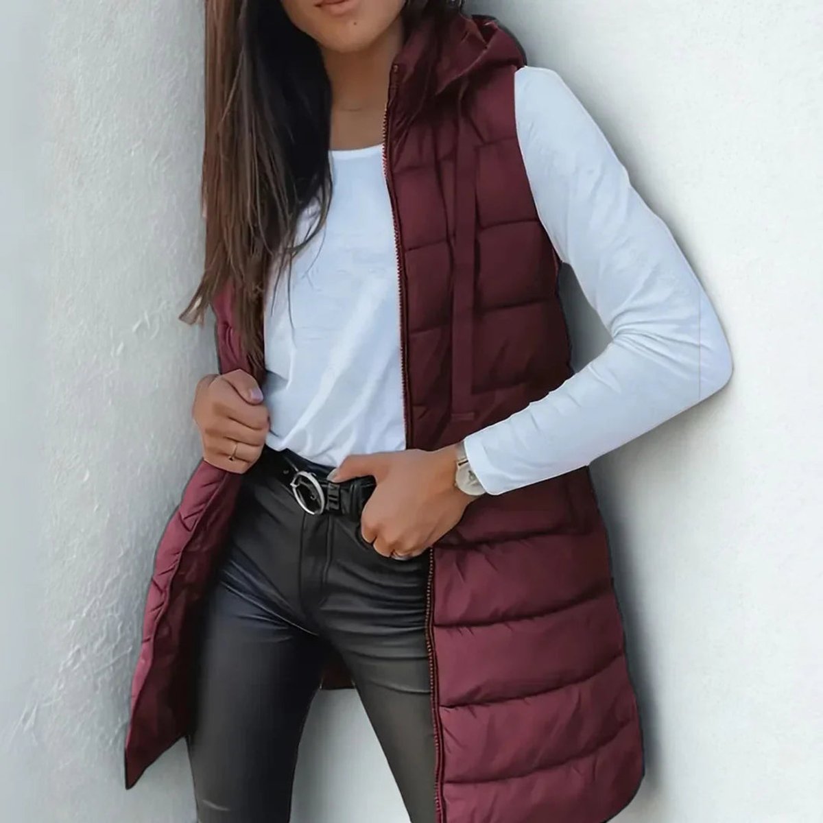 Women's Long Hooded Sleeveless Puffer Vest - Lightweight Layering - Chestnut Brown