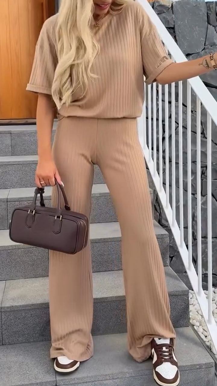 Women's Lounge Two Piece Set - Relaxed Fit Top & Straight Pants - Khaki
