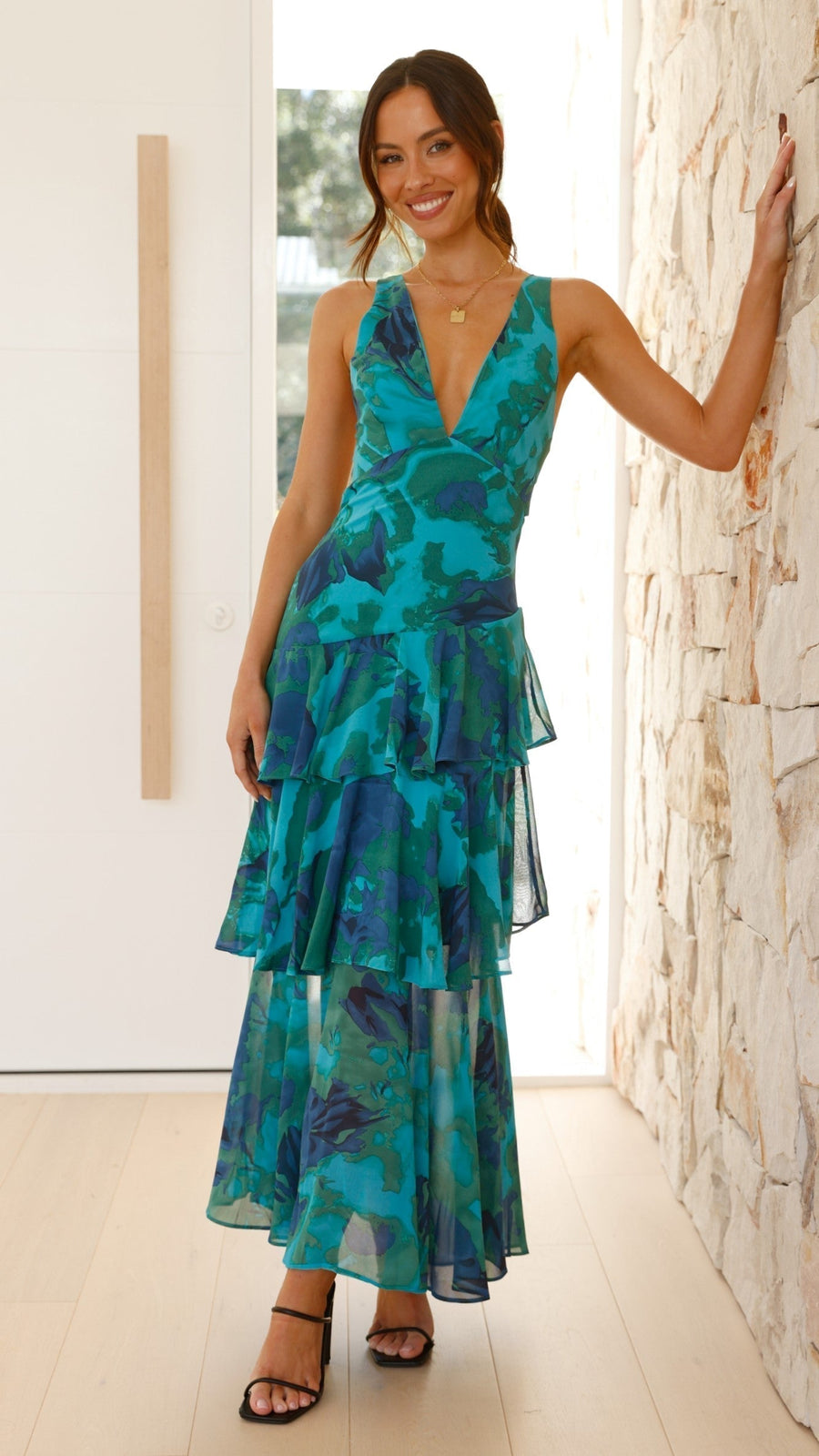 Women's Maxi Dress | Tiered | V-Neck | Summer