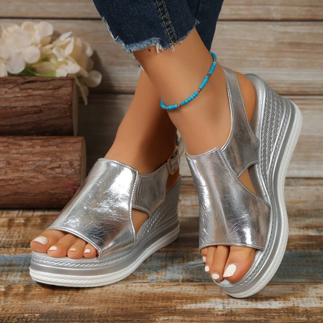 Women's Metallic Platform Comfort Sandals - Silver | Summer - Silver