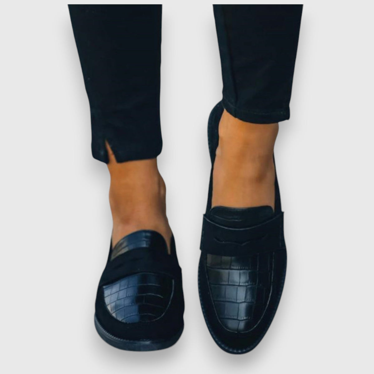 Women's Orthopedic Loafer - Slip-On Comfort | Autumn - Black