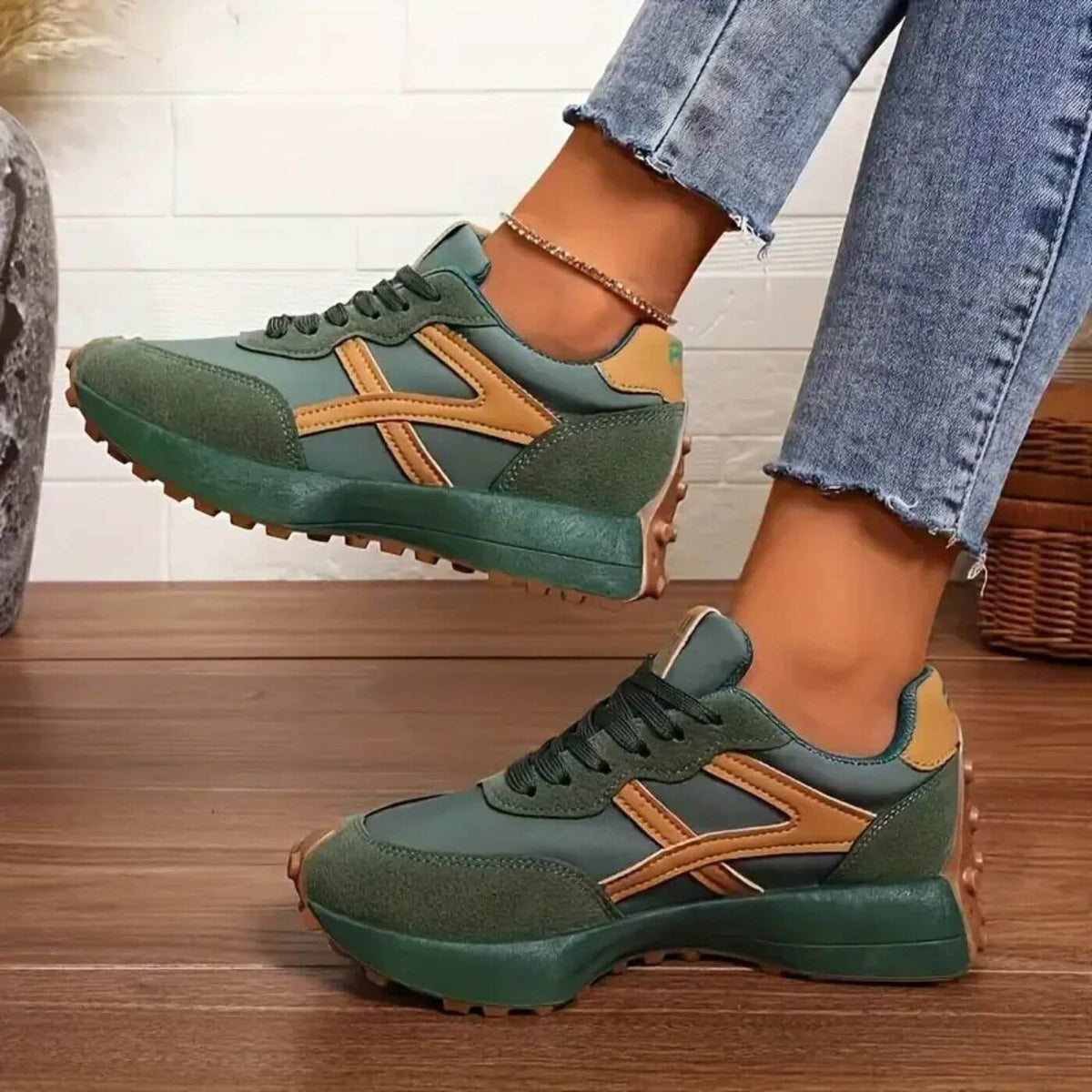 Women's Orthopedic Sneakers - Lightweight Support Shoe | Autumn - Green