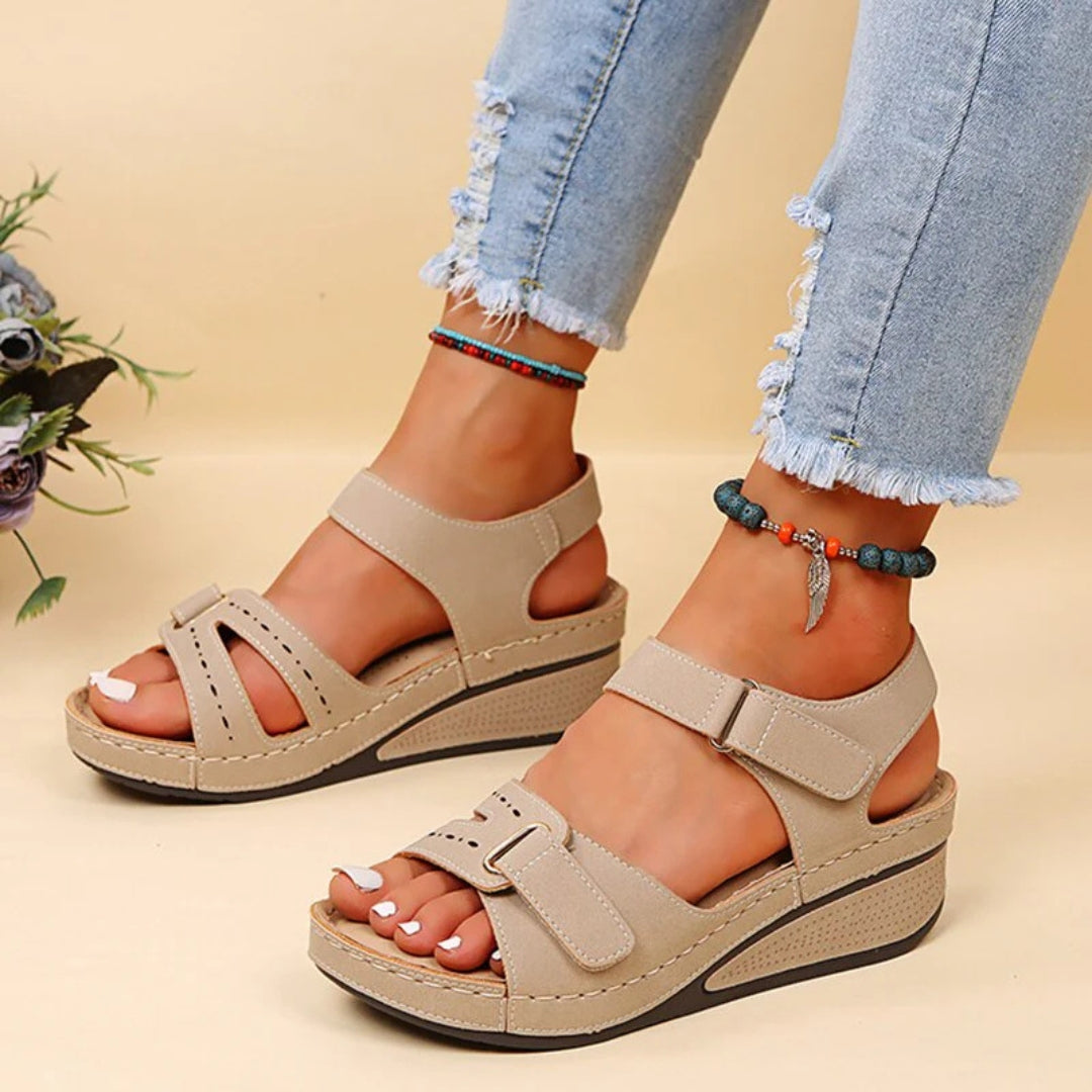 Women's Orthopedic Strappy Platform Sandals - Modern Summer Style - Beige
