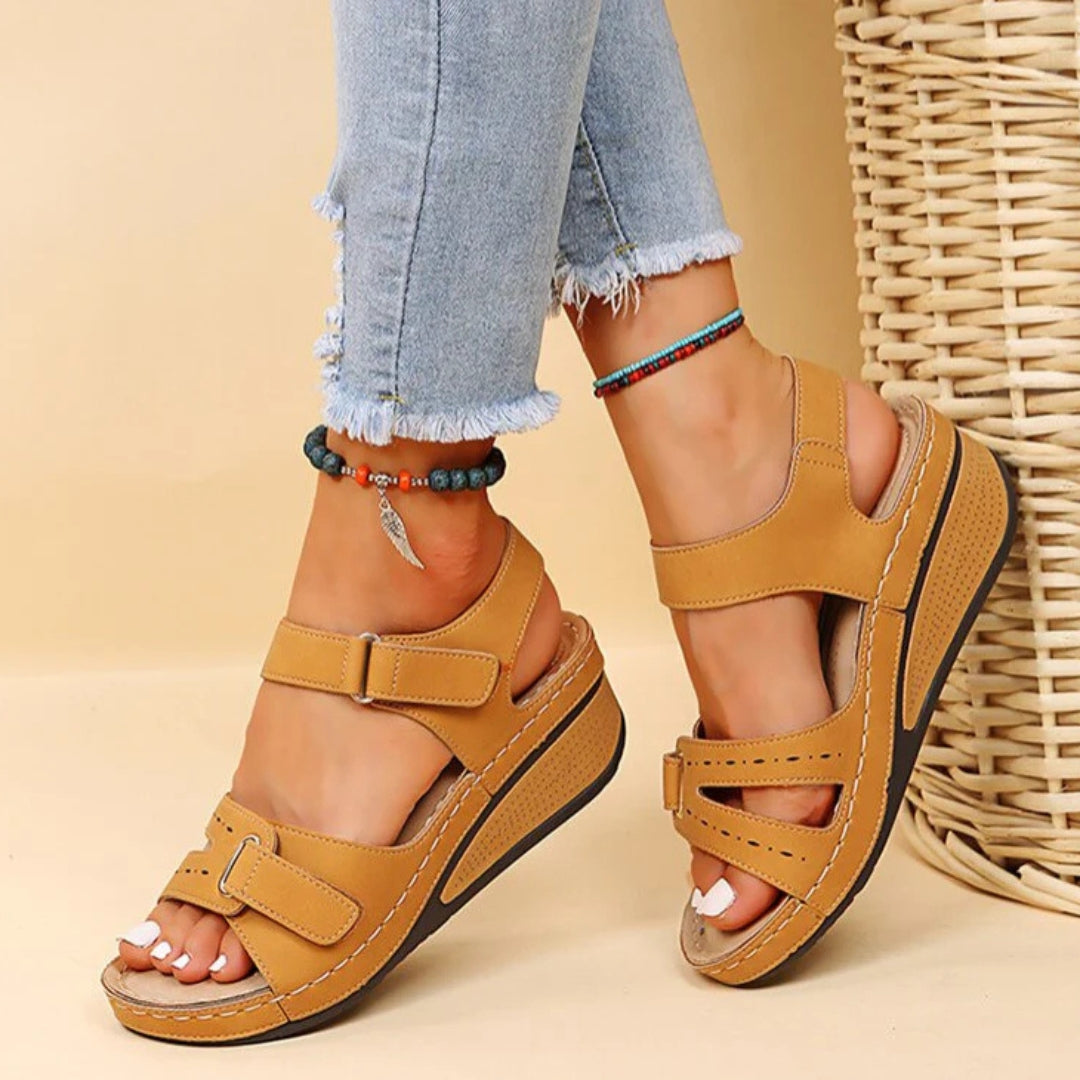 Women's Orthopedic Strappy Platform Sandals - Modern Summer Style - Tan