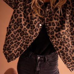 Women's Oversized Leopard Print Quilted Jacket - Snap Button | Autumn
