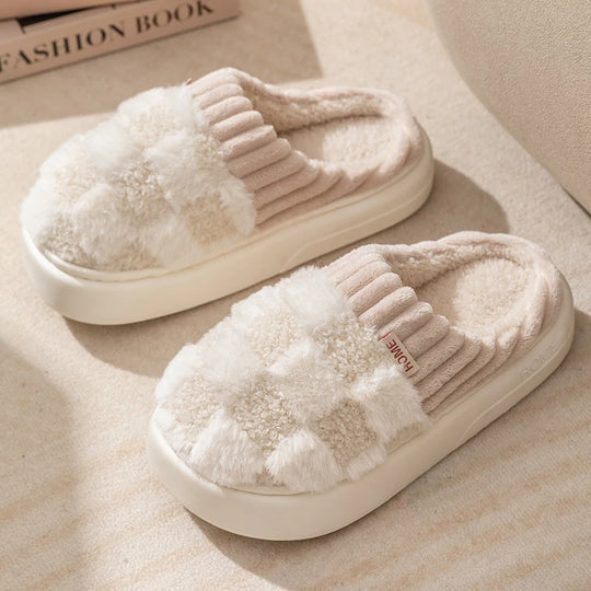 Women's Plush Slippers | Check Print | Cozy | Winter - Beige