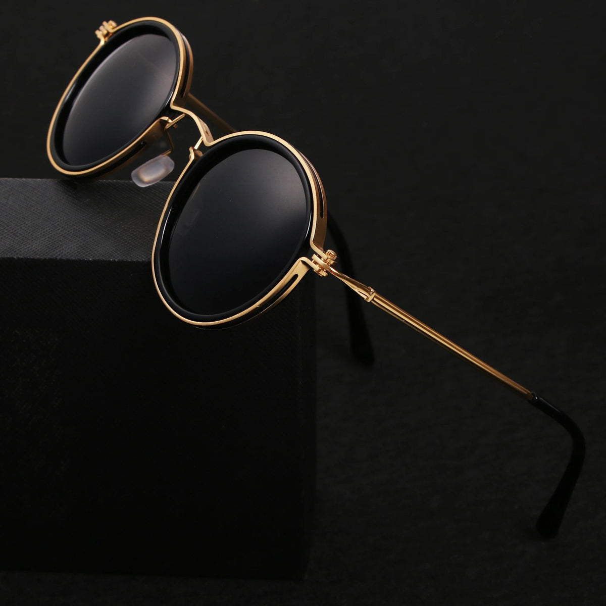 Women's Polarized Round Frame Sunglasses - Gold Metal