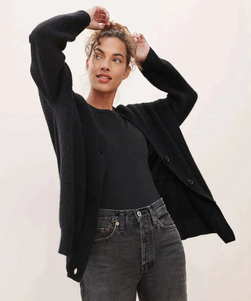 Women's Relaxed-Fit V-Neck Cashmere Cardigan - Button-Front | Autumn