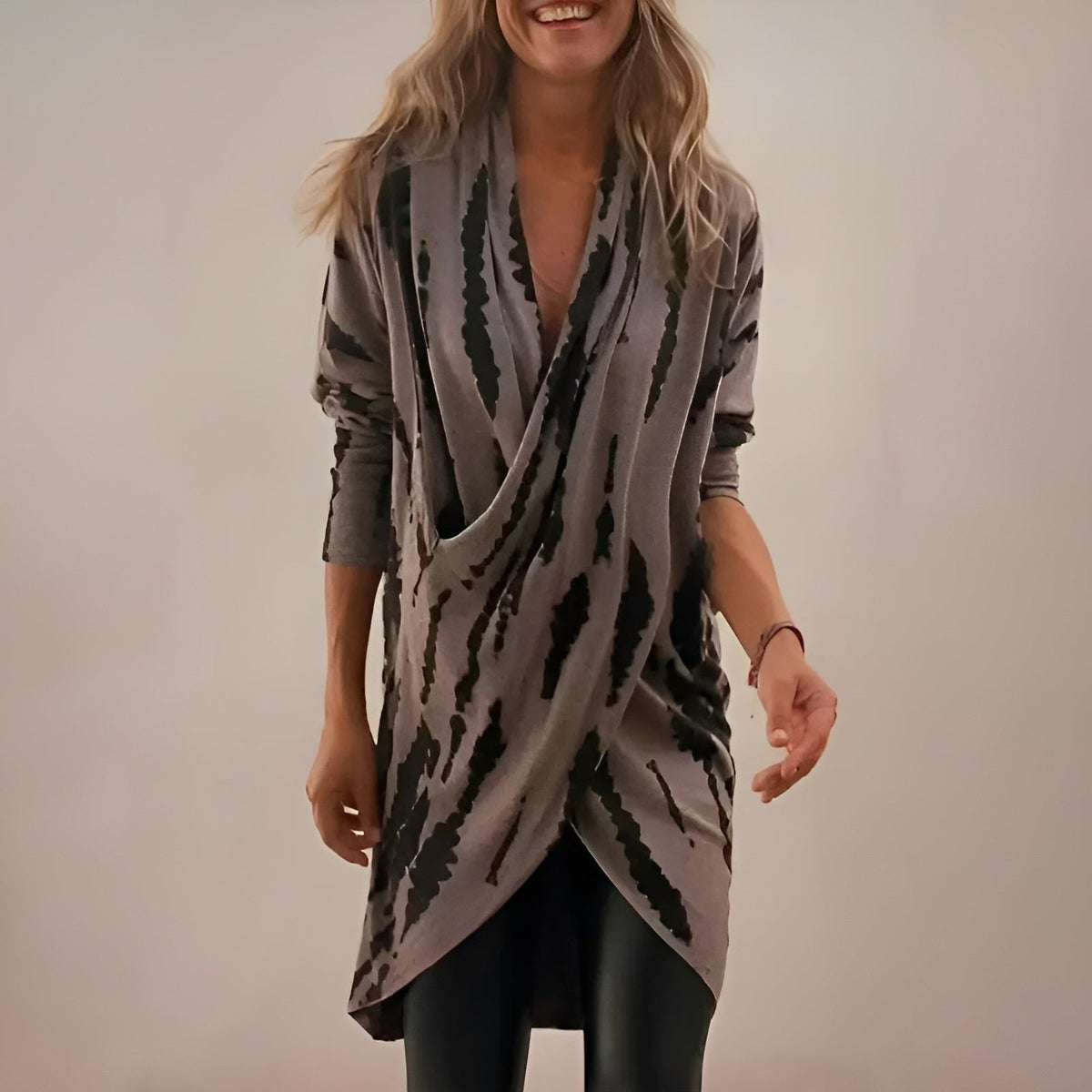 Women's Relaxed V-Neck Abstract Print Draped Tunic | Autumn - S