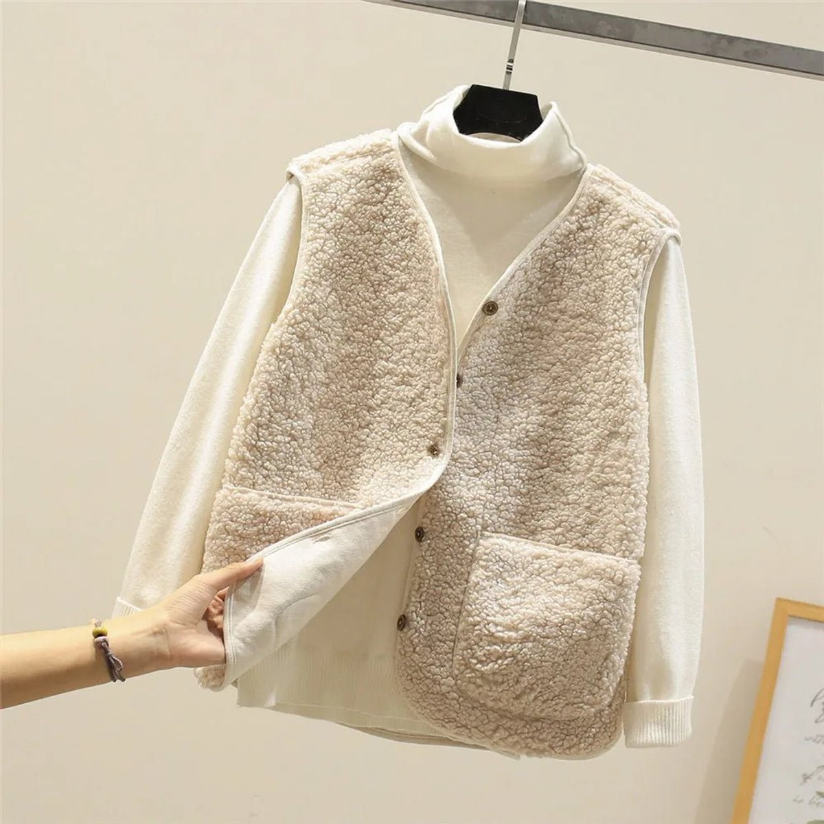 Women's Reversible Sherpa Fleece Button-Front Puffer Vest | Autumn - Beige