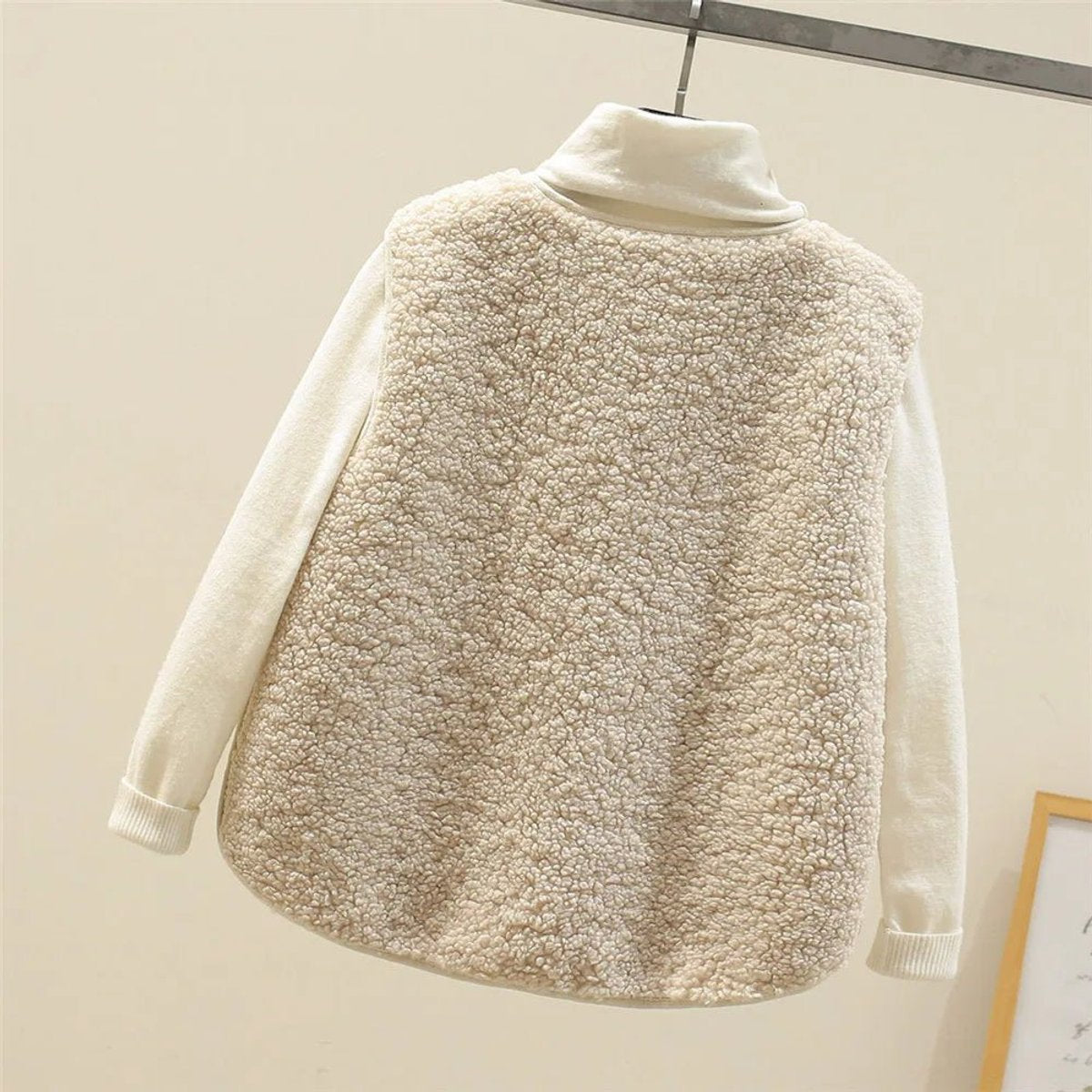 Women's Reversible Sherpa Fleece Button-Front Puffer Vest | Autumn