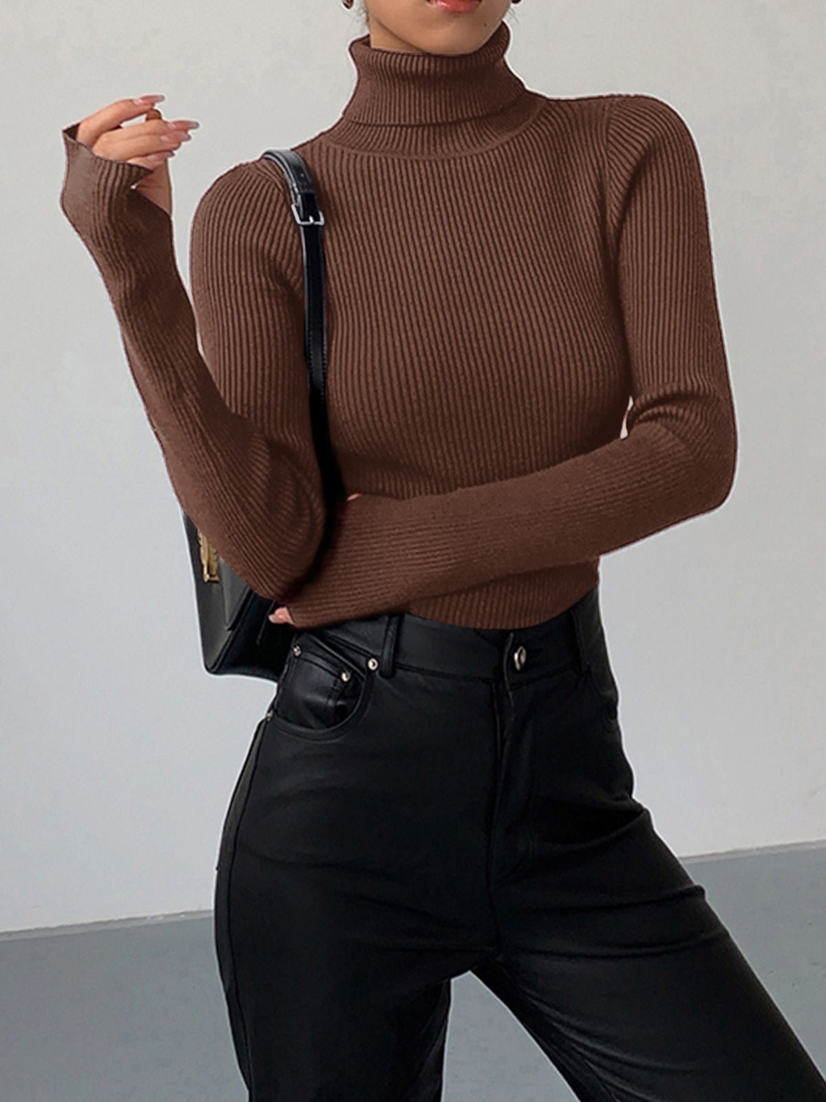 Women's Ribbed Turtleneck Lightweight Knit Sweater | Autumn