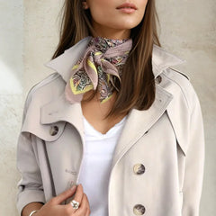 Women's Short Trenchcoat | Elegant | Timeless | Spring