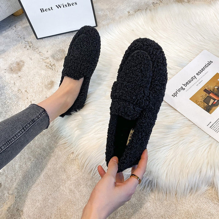 Women's Slippers | Relaxed | Slip-On | Winter - Black