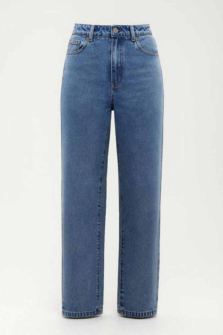 Women's Straight Leg Jeans | High Waist | Autumn