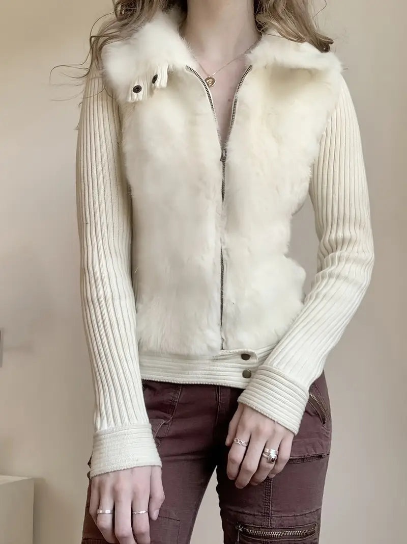 Women's Tailored Vest with Faux Fur Collar - Ivory | Autumn - Ivory