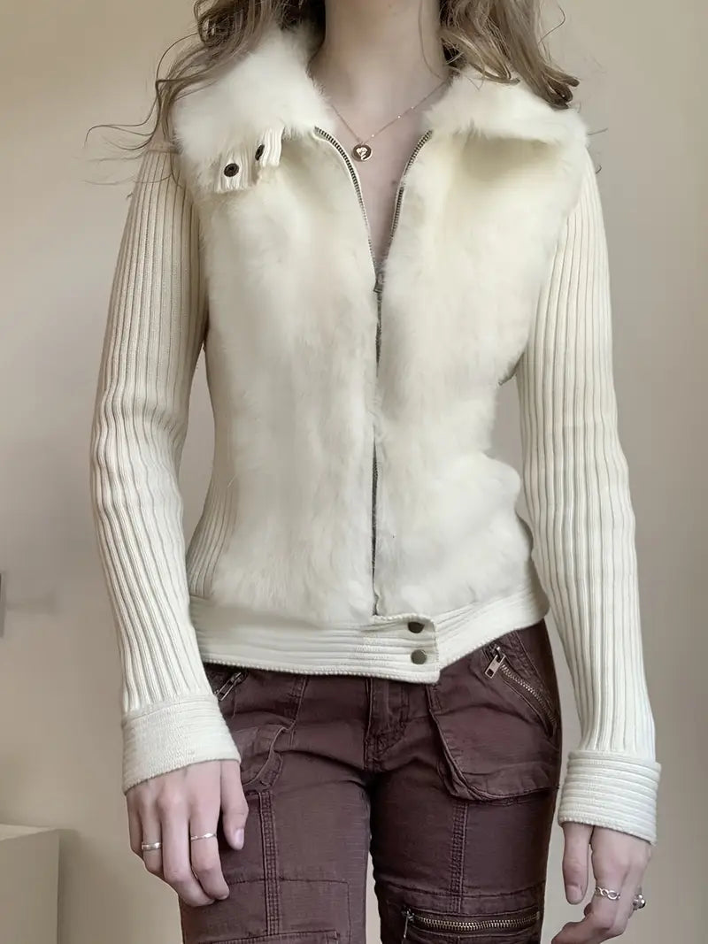 Women's Tailored Vest with Faux Fur Collar - Ivory | Autumn