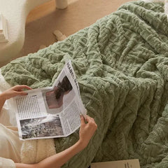 Women's Thick Wool Blanket - Warm Lambs Wool & Fleece | Autumn - Green