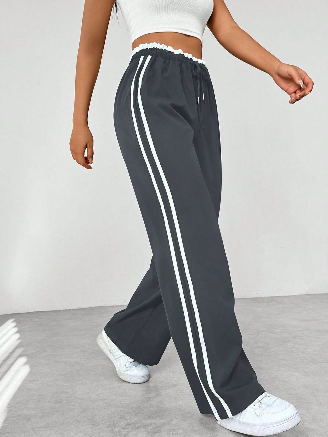 Women's Wide-Leg Pants | Striped | Relaxed Fit | Spring - Gray